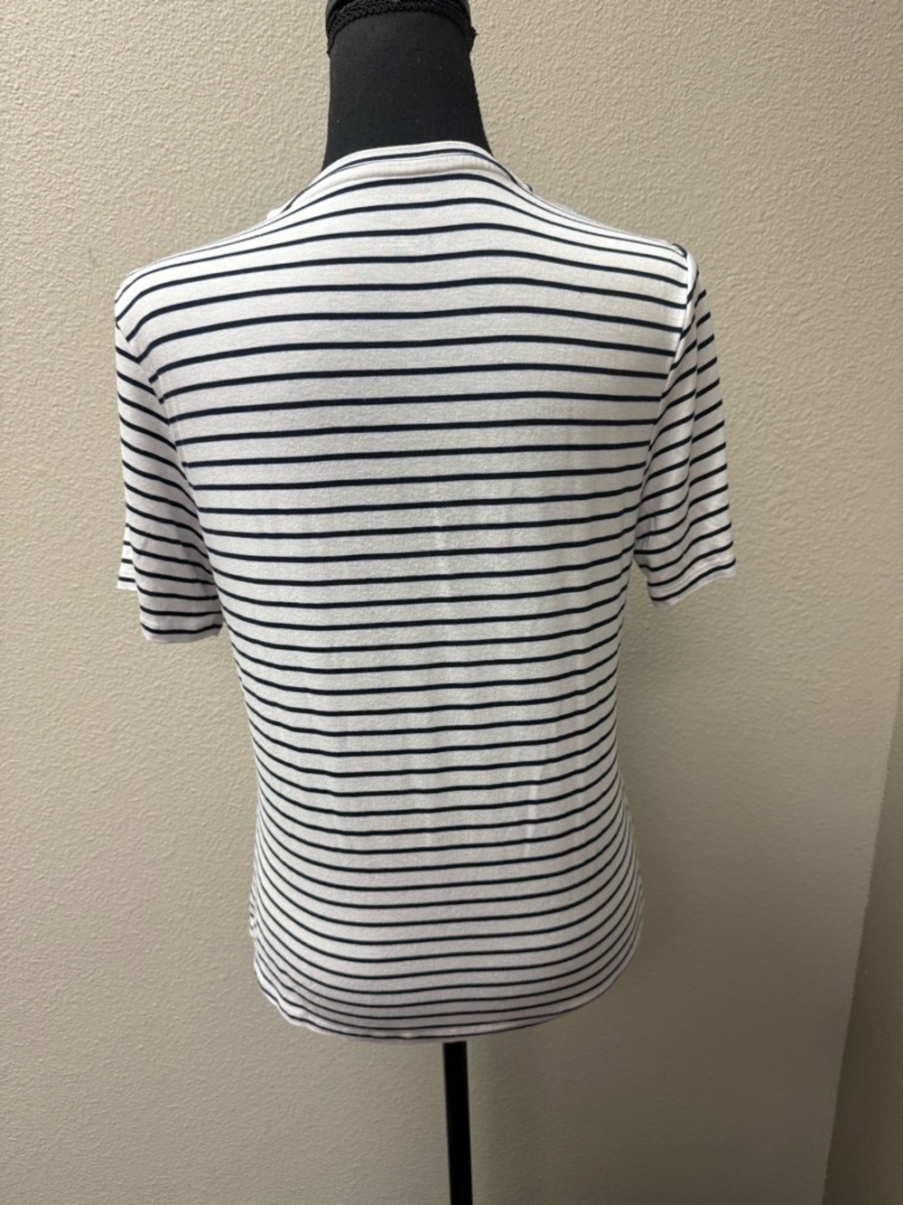 French Laundry Striped Tee Navy White Short Sleeve Classic Casual Top L - Picture 5 of 8